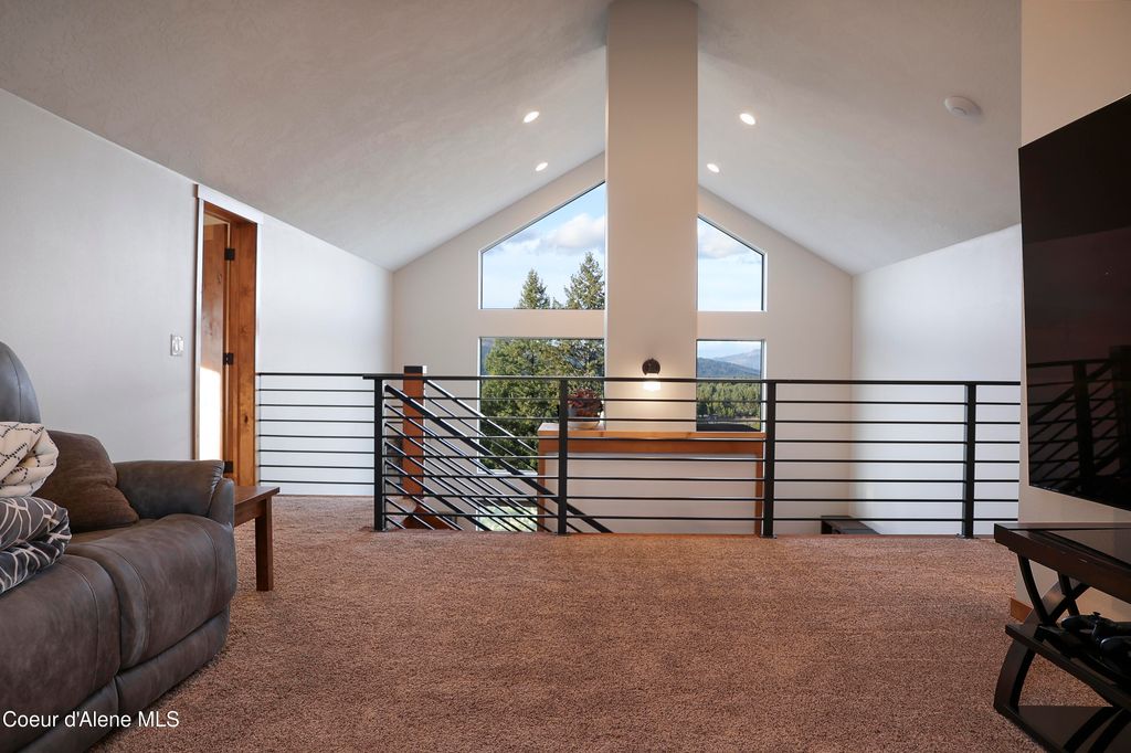 384 Pendleton Dr, Spirit Lake, ID 83869 photo 22