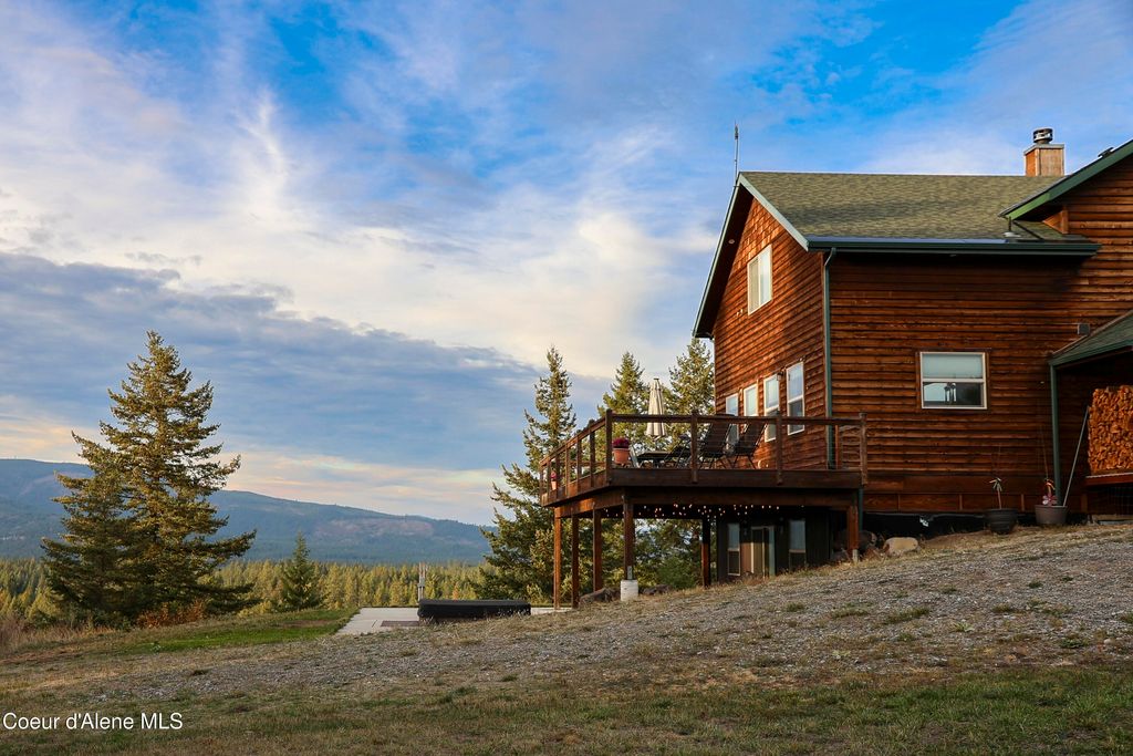 384 Pendleton Dr, Spirit Lake, ID 83869 photo 5