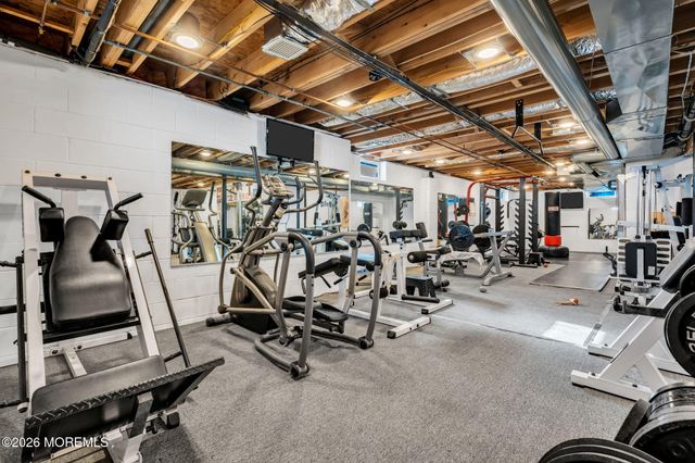 15 Eagle Drive, Bayville, NJ 08721