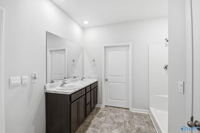 24848 Delilah Circle, Athens, AL 35613