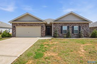24848 Delilah Circle, Athens, AL 35613