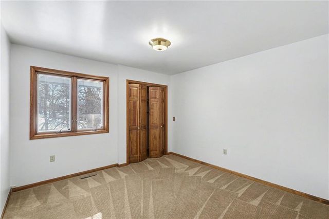 9301 NW 80th Street, Weatherby Lake, MO 64152