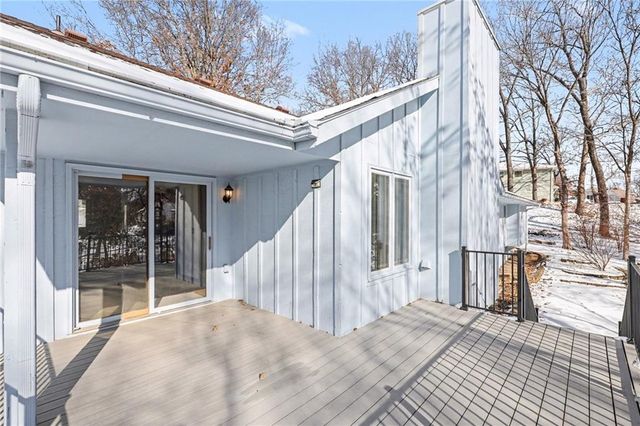 9301 NW 80th Street, Weatherby Lake, MO 64152