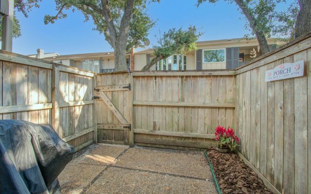 2575 Marilee Lane 1, Houston, TX 77057