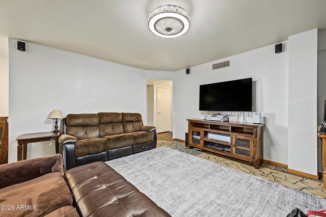 3350 W ROSE GARDEN Lane, Phoenix, AZ 85027
