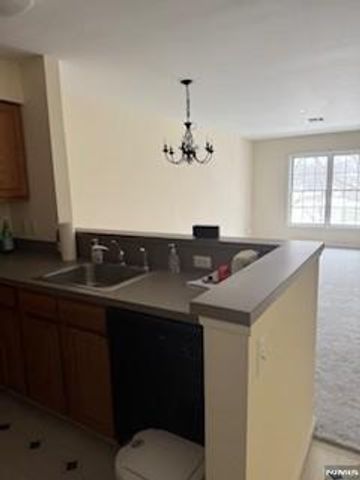 189 Forest Avenue, Paramus, NJ 07652