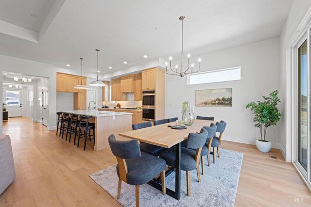 707 E Merino St, Kuna, ID 83634