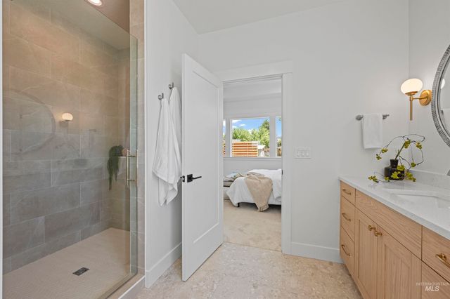 707 E Merino St, Kuna, ID 83634