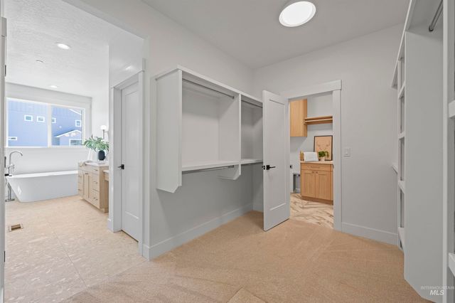 707 E Merino St, Kuna, ID 83634