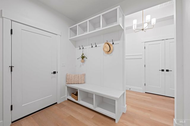 707 E Merino St, Kuna, ID 83634