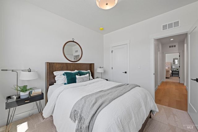 707 E Merino St, Kuna, ID 83634