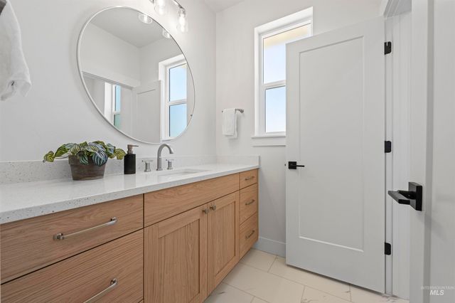 707 E Merino St, Kuna, ID 83634