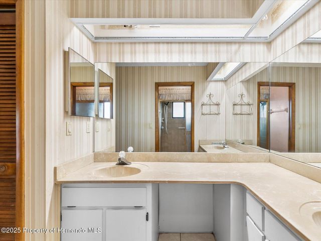 2469 Anchor Avenue, Spring Hill, FL 34608