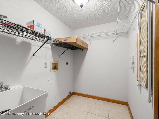 2469 Anchor Avenue, Spring Hill, FL 34608