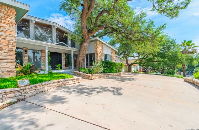 3223 OLD BLUE RIDGE ST, San Antonio, TX 78230