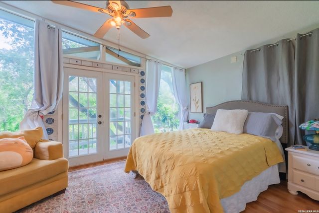 3223 OLD BLUE RIDGE ST, San Antonio, TX 78230