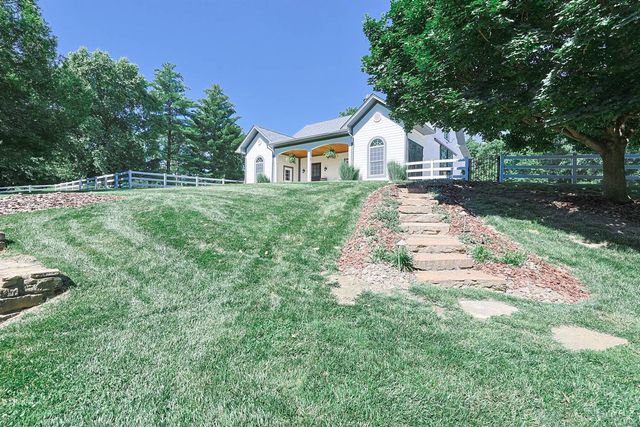 8205 Kroger Farm Road, Indian Hill, OH 45243
