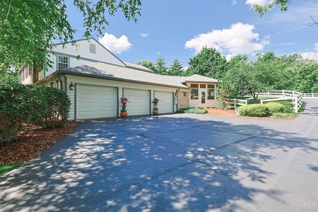 8205 Kroger Farm Road, Indian Hill, OH 45243