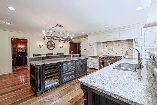 8205 Kroger Farm Road, Indian Hill, OH 45243