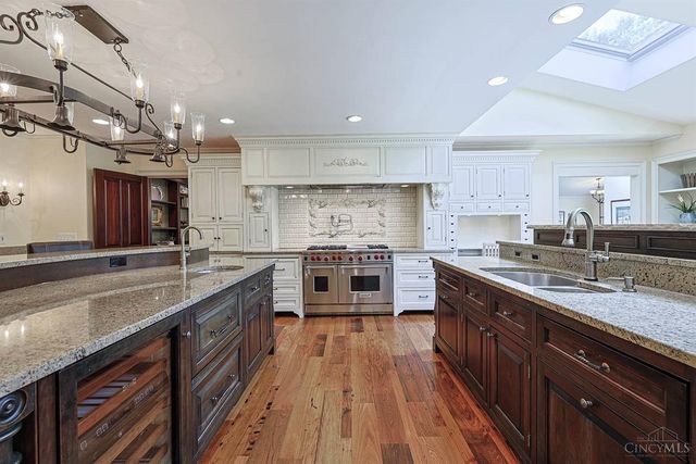8205 Kroger Farm Road, Indian Hill, OH 45243