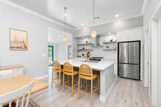 642 E St, Lincoln, CA 95648