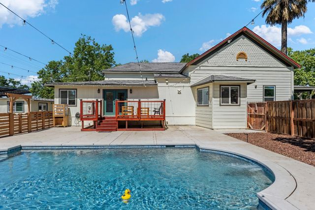 642 E St, Lincoln, CA 95648