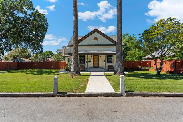 642 E St, Lincoln, CA 95648