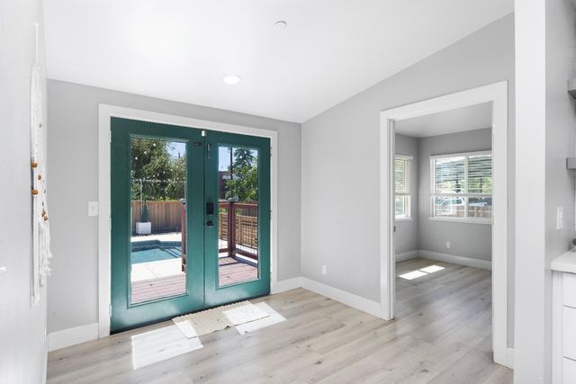 642 E St, Lincoln, CA 95648