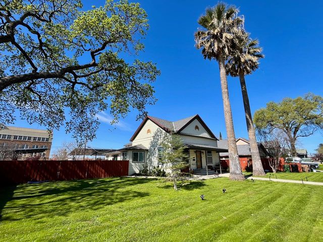 642 E St, Lincoln, CA 95648