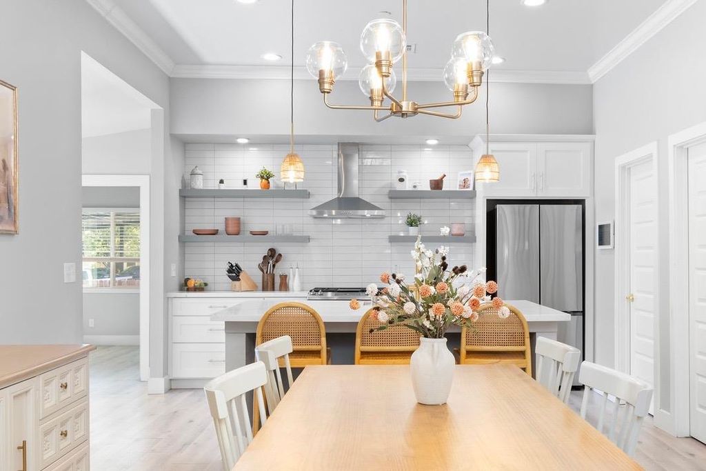 642 E St, Lincoln, CA 95648