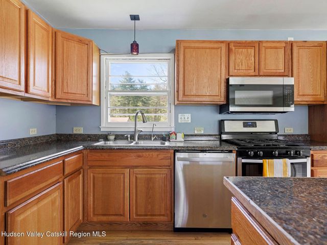 27 Marion Avenue, Napanoch, NY 12458