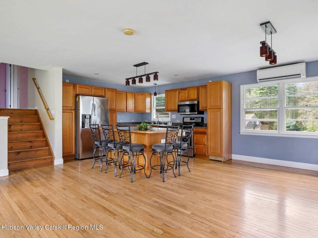 27 Marion Avenue, Napanoch, NY 12458