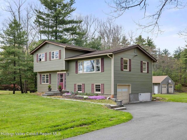 27 Marion Avenue, Napanoch, NY 12458