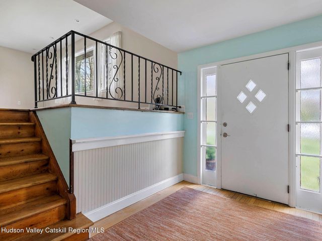 27 Marion Avenue, Napanoch, NY 12458