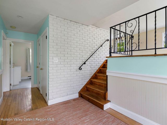 27 Marion Avenue, Napanoch, NY 12458