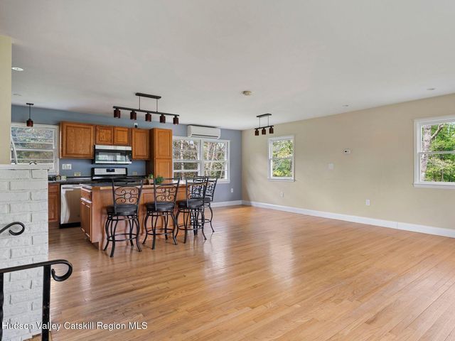 27 Marion Avenue, Napanoch, NY 12458