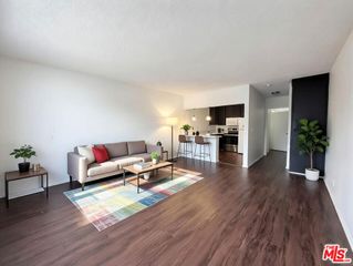 1125 W 36th Place #8, Los Angeles, CA 90007