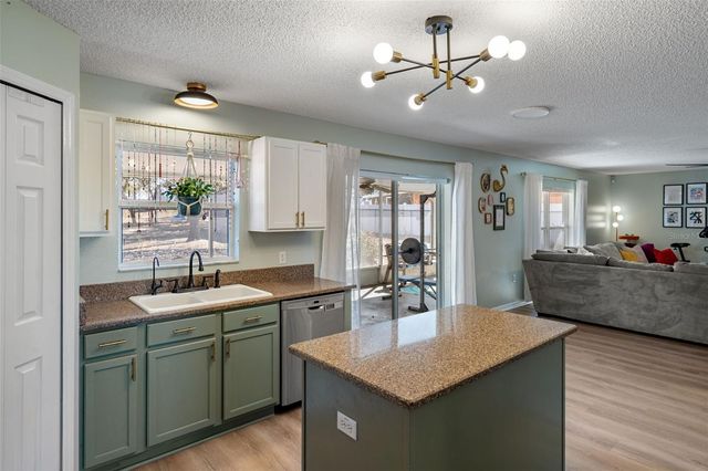 11258 LOMITA WREN ROAD, Weeki Wachee, FL 34614