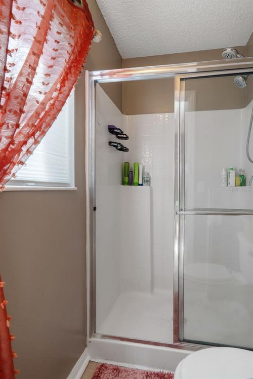 Image 31 of property listing at 11258 LOMITA WREN ROAD, Weeki Wachee, FL 34614