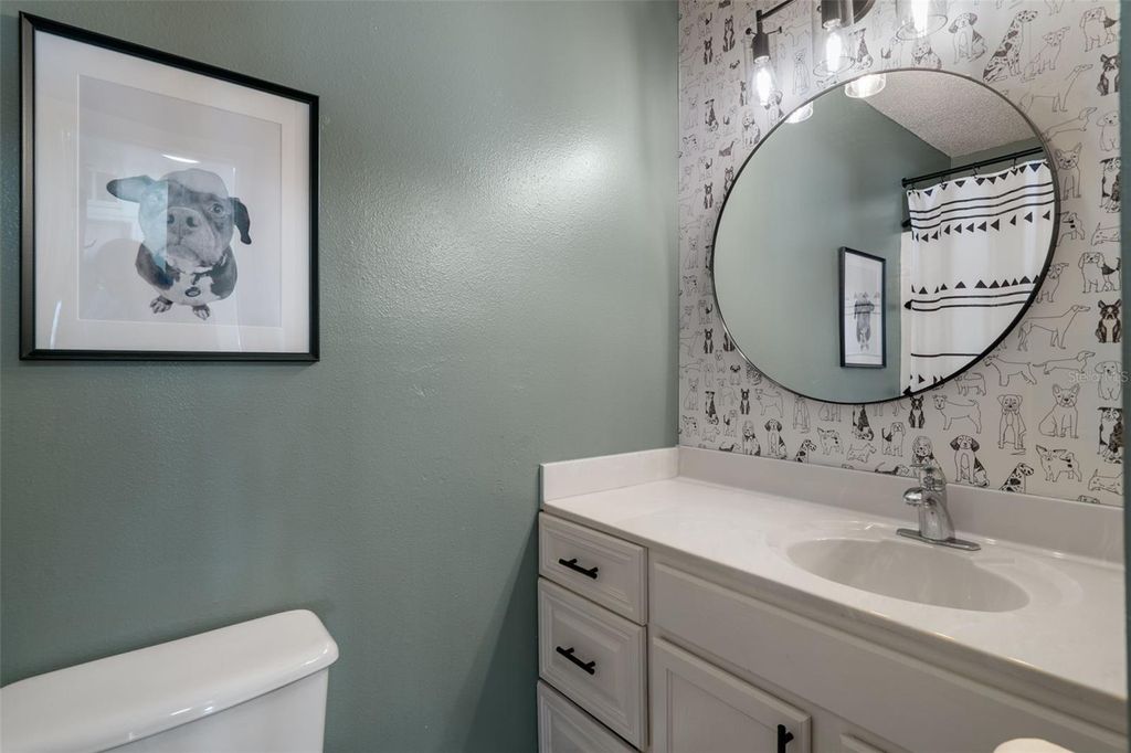 Image 34 of property listing at 11258 LOMITA WREN ROAD, Weeki Wachee, FL 34614