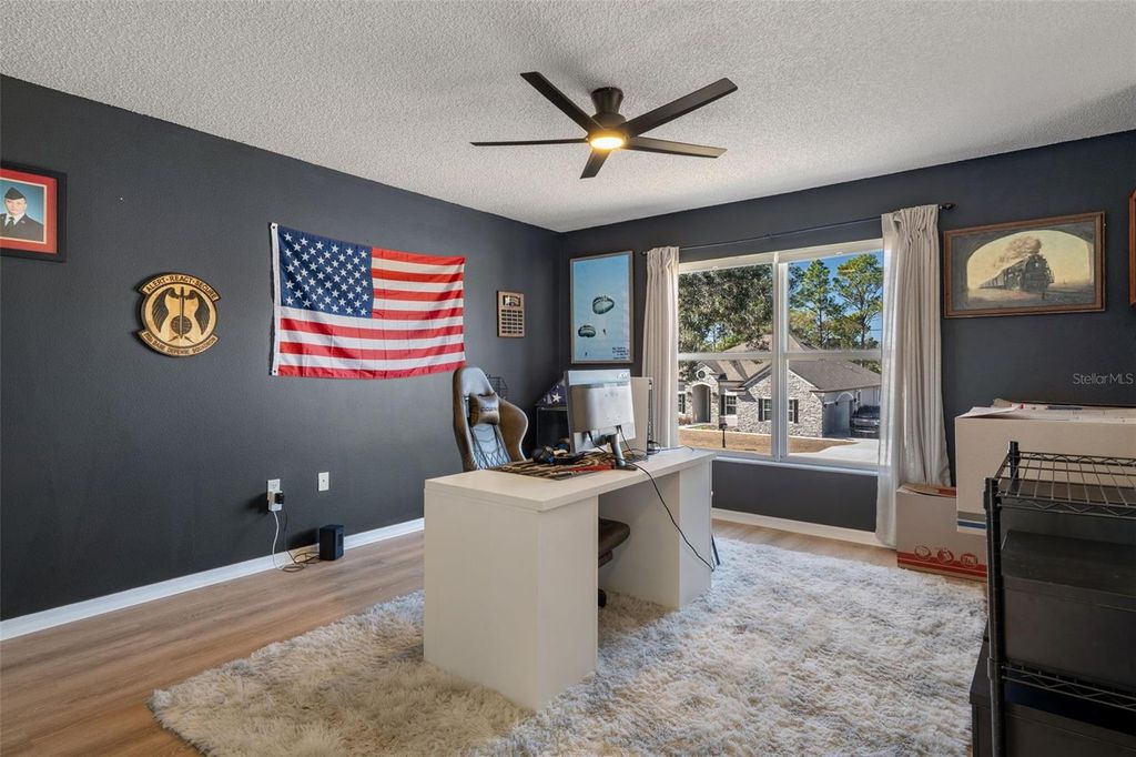 Image 38 of property listing at 11258 LOMITA WREN ROAD, Weeki Wachee, FL 34614