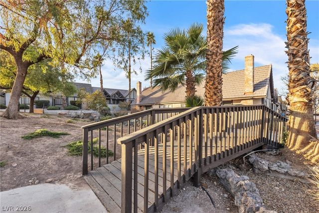 3946 Foxboro Circle, Las Vegas, NV 89121