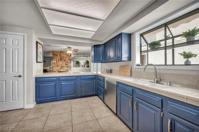 3946 Foxboro Circle, Las Vegas, NV 89121