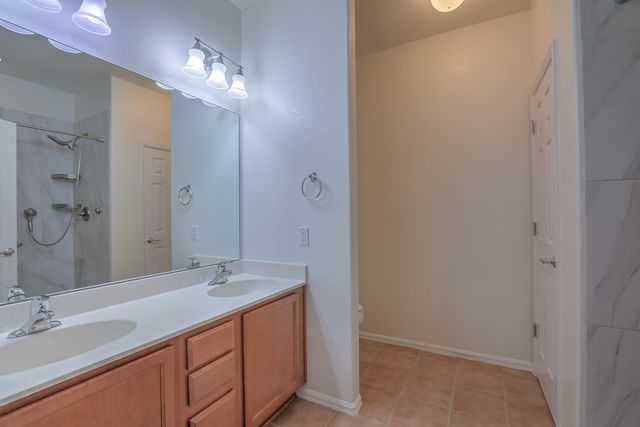 405 Loma Linda Loop NE, Rio Rancho, NM 87124