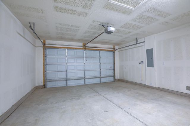 405 Loma Linda Loop NE, Rio Rancho, NM 87124