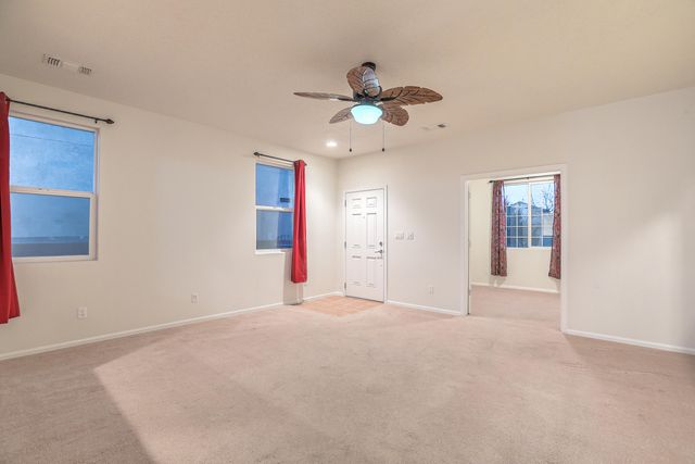 405 Loma Linda Loop NE, Rio Rancho, NM 87124