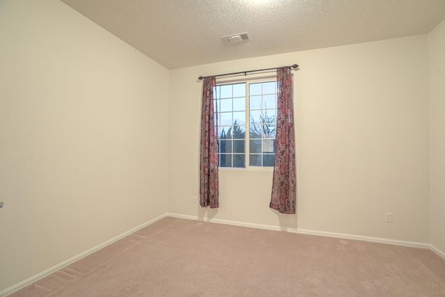 405 Loma Linda Loop NE, Rio Rancho, NM 87124