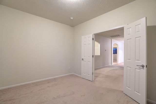 405 Loma Linda Loop NE, Rio Rancho, NM 87124