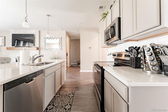 10582 Yosemite Street, Henderson, CO 80640