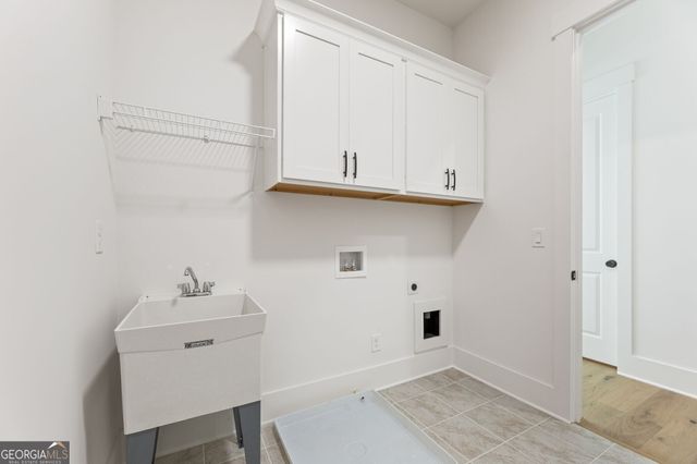 9135 Greenway Court, Gainesville, GA 30506